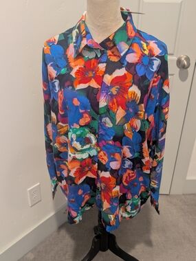 Vibrant Floral Button-Down Shirt - Multicolor